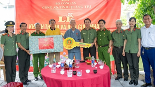 Công an tỉnh Quảng Trị khánh thành, bàn giao nhà ở cho hội viên Hội Cựu CAND