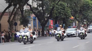 Phân luồng giao thông phục vụ  chương trình nghệ thuật chính luận "Tự hào người Việt Nam"