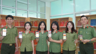 Gần 4.000 tài khoản đăng ký trong ngày ra mắt chương trình "Bình dân học vụ số CAND"