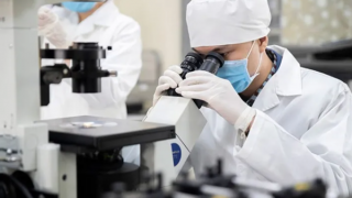 Đề xuất nhiều chính sách đột phá, vượt khung đối với chuyên gia khoa học, công nghệ