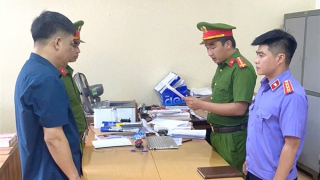 Xuất khống hóa đơn để "cát tặc" lộng hành, thêm 3 đối tượng bị khởi tố