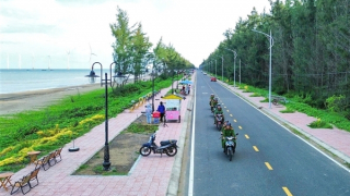 Công an phường Trường Long Hòa giữ vững ANTT, góp phần phát triển kinh tế ven biển