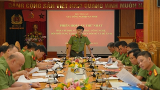 Xây dựng, phát triển Công nghiệp an ninh  tự chủ, tự cường, lưỡng dụng, hiện đại