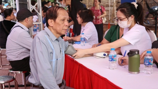 Hút thuốc lá gây tăng huyết áp