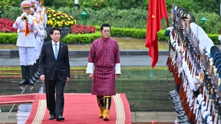Lễ đón cấp Nhà nước Quốc vương Bhutan và Hoàng hậu thăm Việt Nam