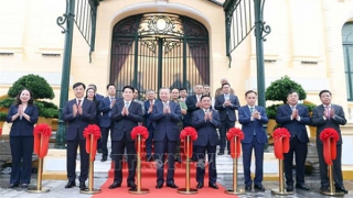 Tổng Bí thư và Chủ tịch nước dự lễ bàn giao Trụ sở làm việc Cơ quan Chủ tịch nước