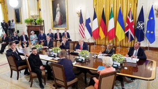 Ẩn số đằng sau những tín hiệu tích cực