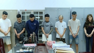 Đôi vợ chồng cùng đồng bọn cho vay lãi nặng, chiếm đoạt hơn 15 tỷ đồng