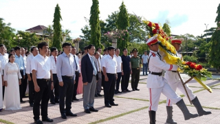 Khánh thành Thư viện thông minh tại trường THPT Nguyễn Chí Thanh