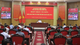 Thủ tướng họp khẩn ứng phó bão số 5: Bảo vệ tính mạng nhân dân là mục tiêu cao nhất