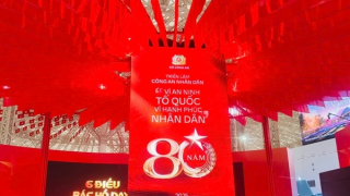 Triển lãm thành tựu đất nước của CAND sẵn sàng đón nhân dân tới tham quan