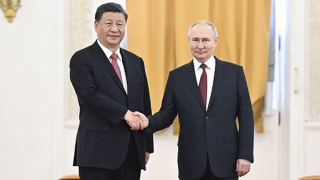 Tổng thống Vladimir Putin chuẩn bị thăm bốn ngày tới Trung Quốc