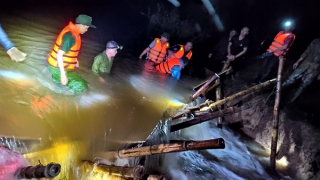 Ứng phó khẩn cấp bão số 5 và mưa lũ với tinh thần chủ động cao nhất