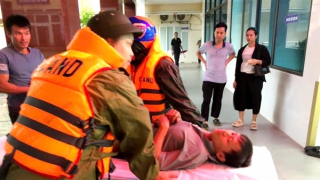 Công an xã ở Hà Tĩnh vượt mưa bão, cứu người gặp nạn