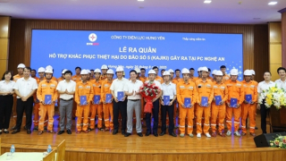 EVNNPC khẩn trương khắc phục lưới điện sau bão số 5