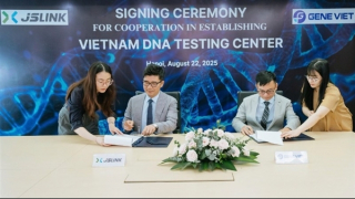 Xây dựng Trung tâm xét nghiệm Gene hàng đầu khu vực