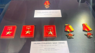 Những hiện vật lưu dấu 80 năm xây dựng và trưởng thành lực lượng CAND