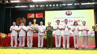 Thứ trưởng Nguyễn Văn Long dự Đại hội Đảng bộ Trung tâm Dữ liệu quốc gia lần thứ I