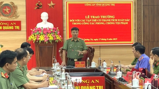 Khen thưởng thành tích đặc biệt xuất sắc của các đơn vị tham gia phá án ở Quảng Trị