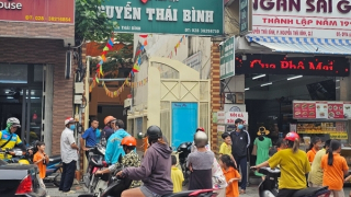 Tăng cường kiểm soát, xử lý học sinh đi xe gắn máy, xe đạp điện vi phạm dịp đầu năm học mới