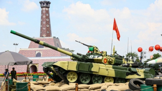 Dàn khí tài, xe chuyên dụng của CAND và QĐND tại Triển lãm thành tựu đất nước