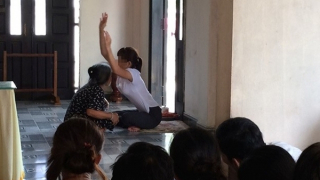 Phát hiện 2 người chữa bệnh trái phép bằng cách đánh vào người bệnh