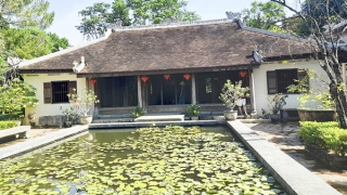 Dưới mái An Hiên
