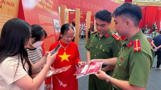 VNeID – Hành trình số hóa mang quà đến từng người dân