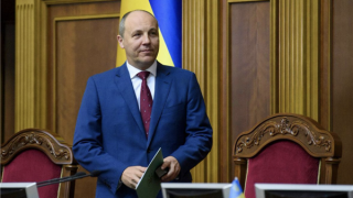 Cựu Chủ tịch quốc hội Ukraine bị bắn gục giữa đường phố Lviv