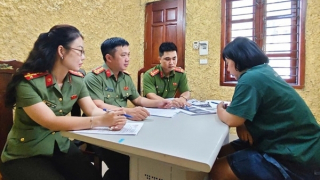 ‎Lừa đảo bán vé xem diễu binh kỷ niệm Quốc khánh