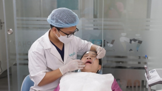 Trồng răng implant “dưới chuẩn” –  Cảnh báo hậu quả tiêu xương, nhiễm trùng và mất xương hàm