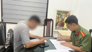 Đưa tin sai sự thật việc phát vé tại Nhà hát lớn Hà Nội, một đối tượng bị xử lý