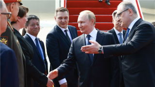 Tổng thống Nga Vladimir Putin bắt đầu chuyến thăm Trung Quốc