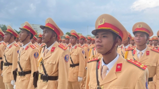 Nhận tin mẹ mất, chiến sĩ CSCĐ nén đau thương để hoàn thành nhiệm vụ A80