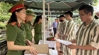 Sẵn sàng cho ngày đặc xá