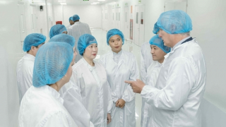 Cuba chuyển giao công nghệ sản xuất dược phẩm cho Việt Nam