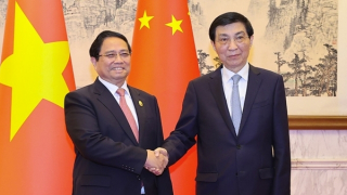 Thủ tướng Phạm Minh Chính hội kiến Chủ tịch Chính hiệp toàn quốc Trung Quốc