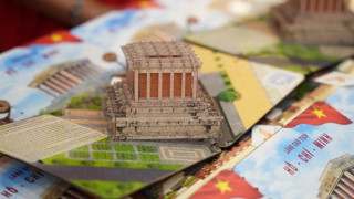 Mô hình 3D Lăng Bác phiên bản giới hạn hút giới trẻ