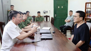 Chuyện ít biết về  "ông lái coin bến Hạ"