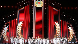 Hàng nghìn chiến sĩ, nghệ sĩ biểu diễn tại Triển lãm thành tựu đất nước, mừng đại lễ tổ chức thành công