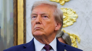 Tổng thống Mỹ muốn đổi tên Bộ Quốc phòng thành "Bộ Chiến tranh"?