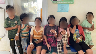 Sau khi ăn thịt cóc, 9 học sinh phải nhập viện cấp cứu