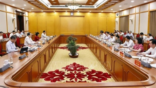 Bộ Chính trị cho ý kiến về công tác chuẩn bị Đại hội Đảng bộ các tỉnh, TP Cần Thơ, Lai Châu, Hà Tĩnh