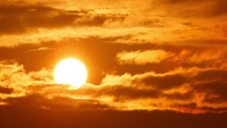 Miền Bắc nắng nóng, Hà Nội trên 36 độ C