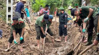 Quyết liệt hành động vì mái ấm của người dân vùng lũ (Kỳ 2)
