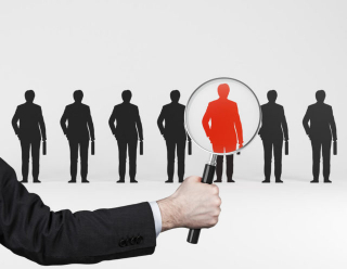 Mời họp kiểm điểm 12 công chức cấp chứng chỉ hành nghề y không đúng quy định