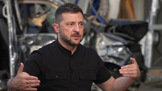 Ông Zelensky nói gì về lời mời tới Moscow?