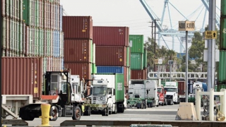 Cuộc chiến thuế quan và những ngã rẽ tử thần