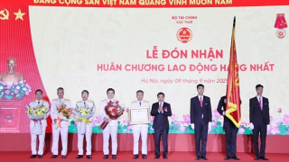 Thu thuế năm 2025 dự kiến sẽ vượt mốc trên 2 triệu tỷ đồng