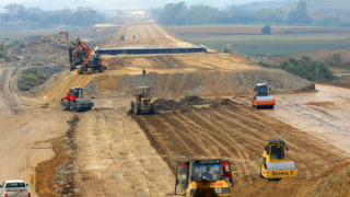 Thúc giải ngân vốn đầu tư công quyết tâm đạt mục tiêu tăng trưởng